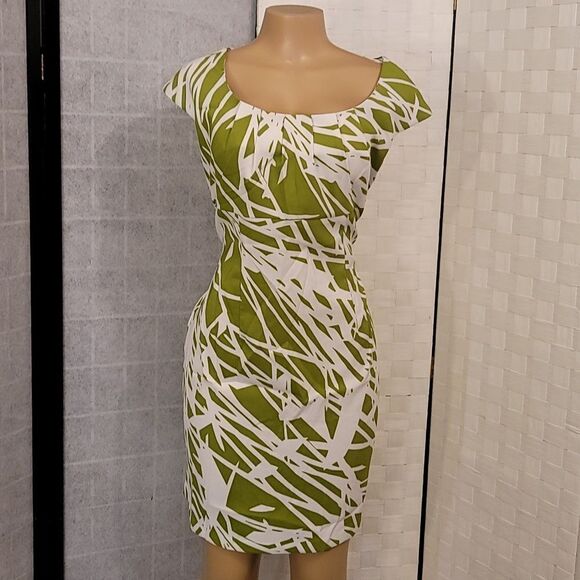 BRAND NEW RONNI NICOLE HIDDEN ZIPPER CLOSURE SHEATH DRESS - Picture 1 of 11